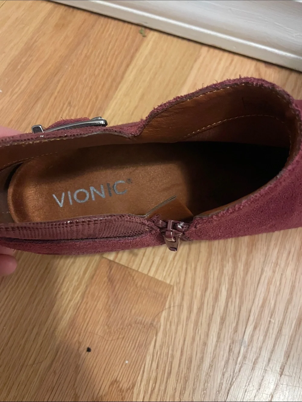 Vionic Burgundy Suede Ankle Booties